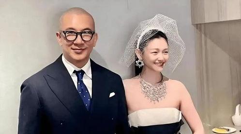 国产区情侣,浪漫瞬间，温馨时光